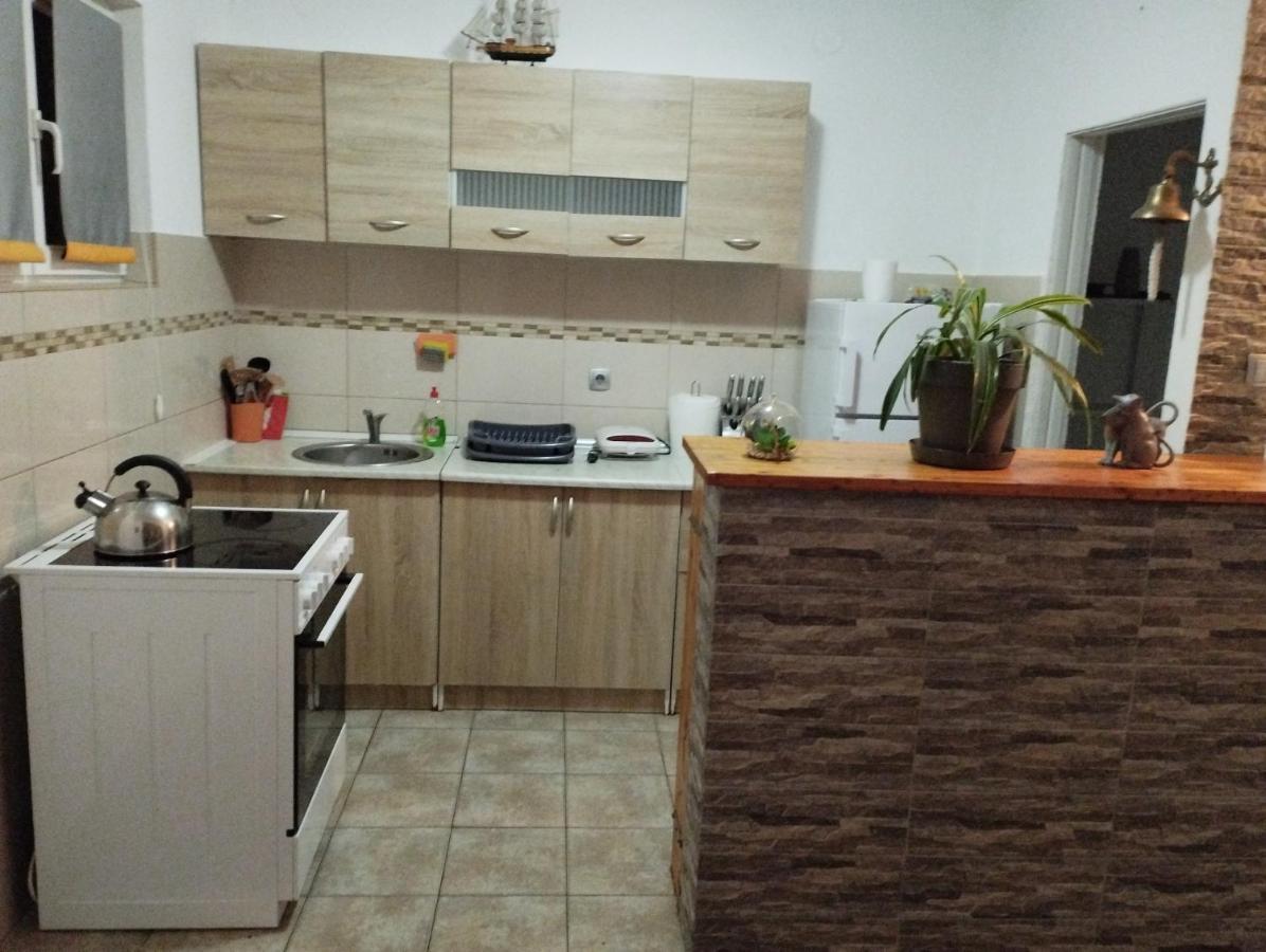 Pocanic'S Apartment โกตอร์ ภายนอก รูปภาพ