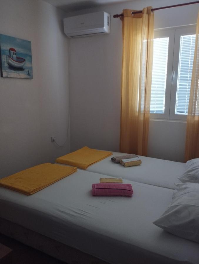 Pocanic'S Apartment โกตอร์ ภายนอก รูปภาพ